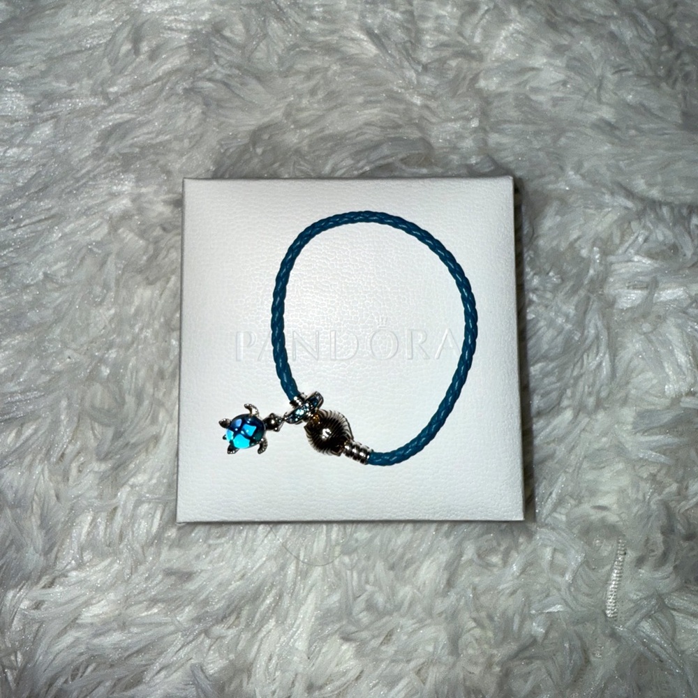 Pandora Charm Bracelet in Turquoise with Sea Turtle Charm